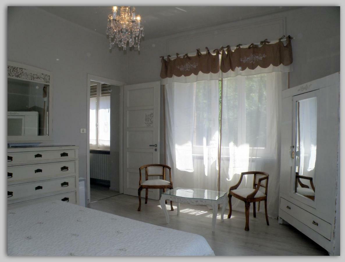 Bed and Breakfast Cascina Luvot Melazzo Esterno foto