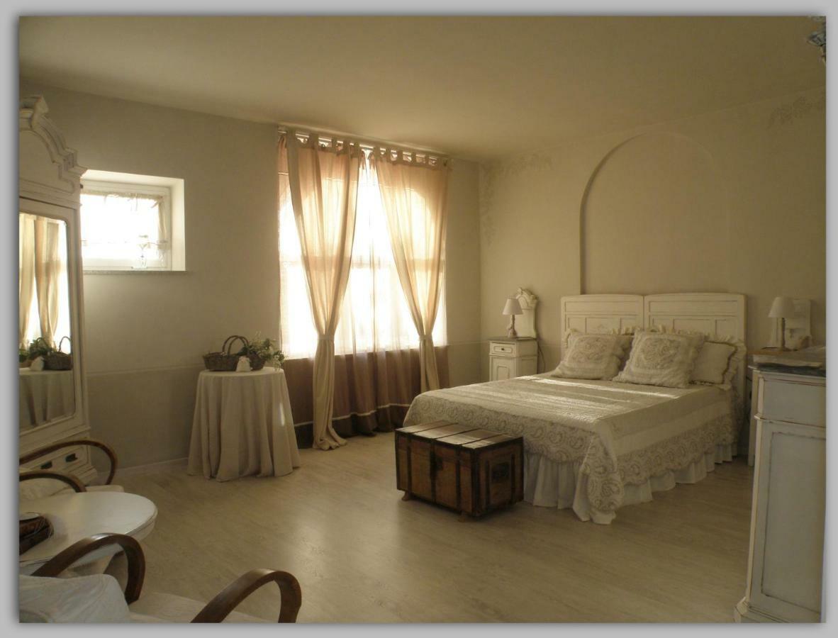 Bed and Breakfast Cascina Luvot Melazzo Esterno foto